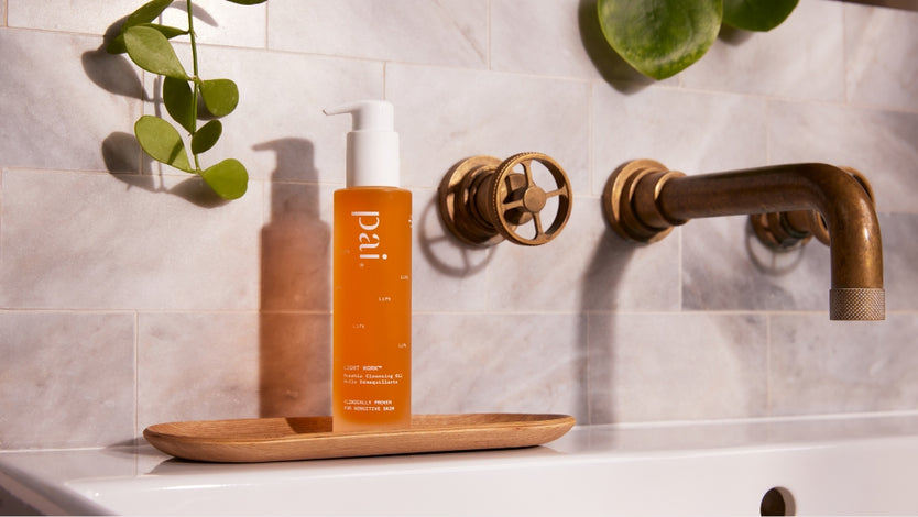 Pai Skincare Light Work Cleansing Oil for Sensitive Skin and make-up removal