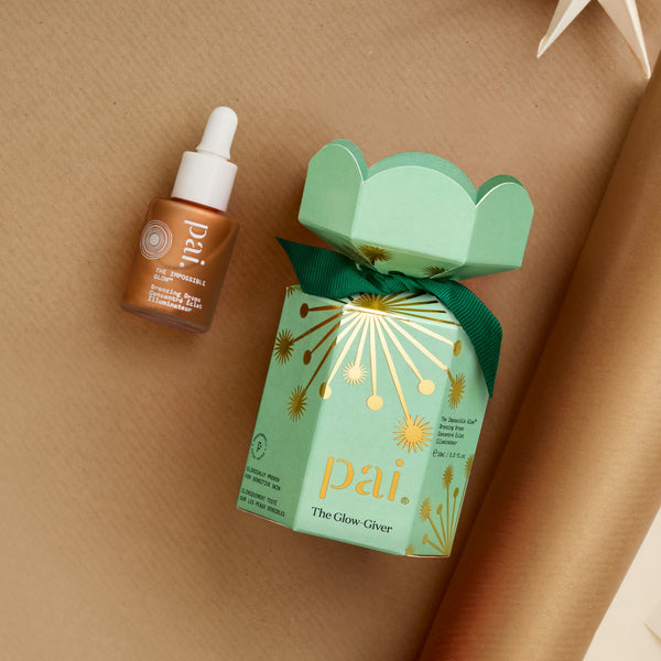 The Glow-Giver Bronzing Drops Gift